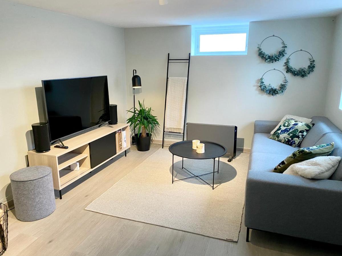 Two Bedroom Apartment Near The City Centre. Tromsø Kültér fotó